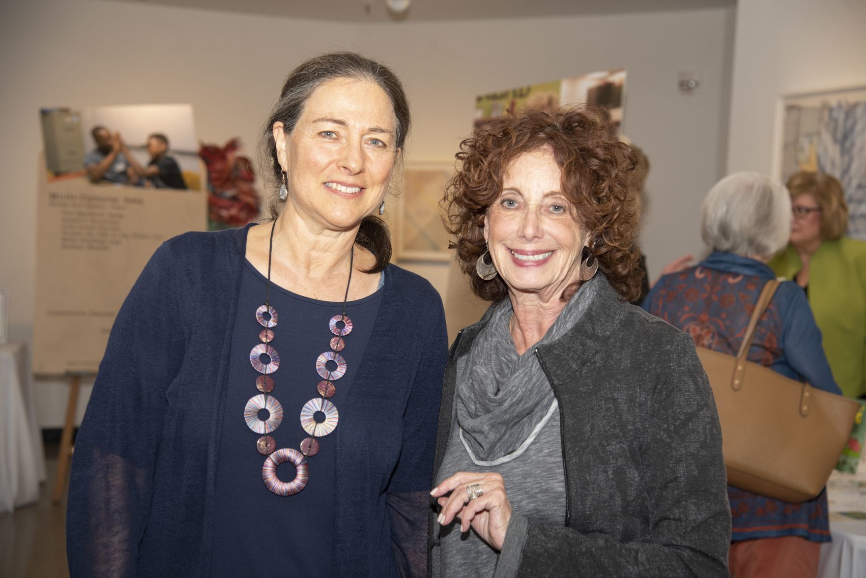 Nancy Yawitz, Rhoda Kahn